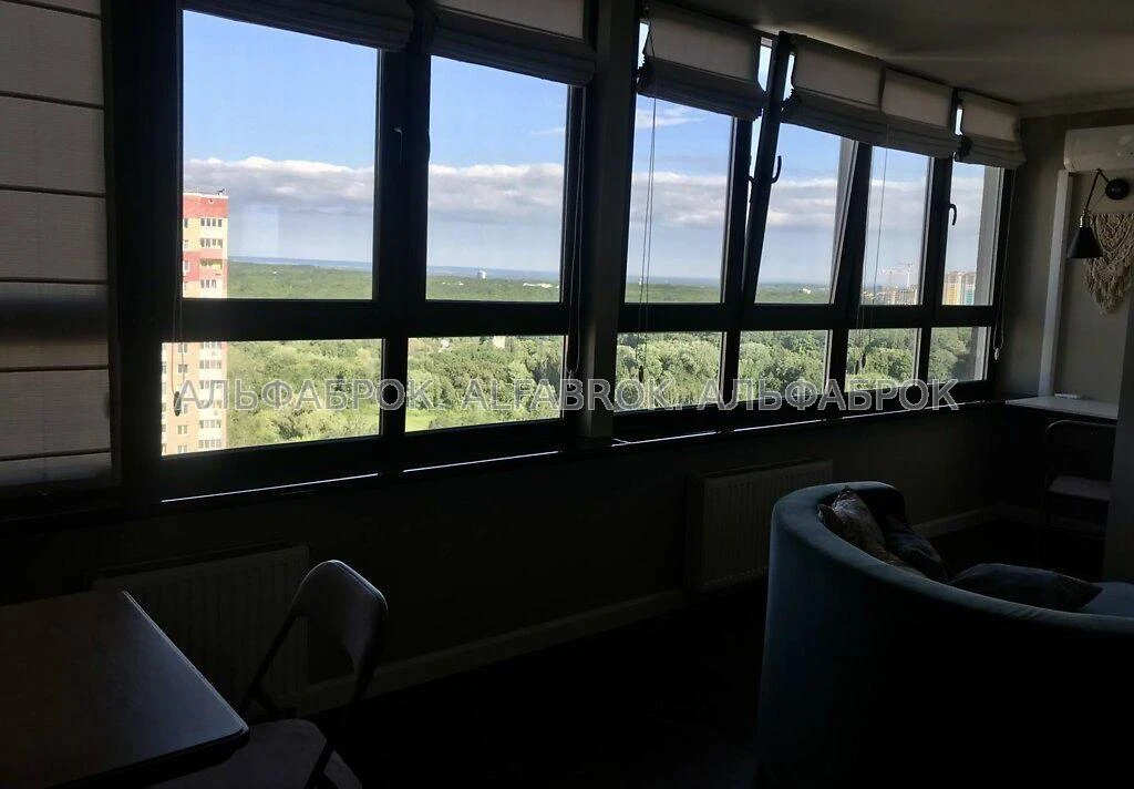 Academia Glushkova Prospect, 9D, Holosiivsky District, landmark