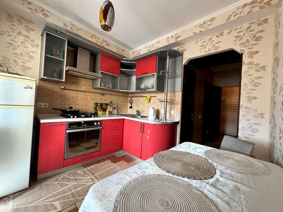 Квартира. Київ, Оболонський просп.