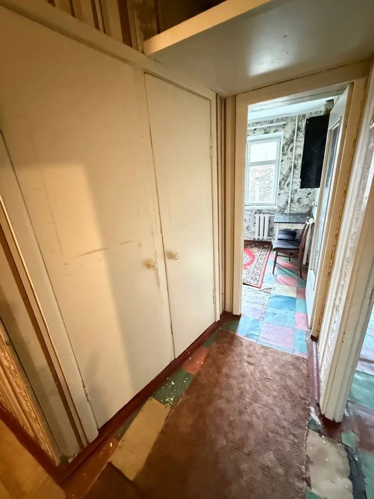 For Sale: 2-bedroom apartment in Zakhidny.