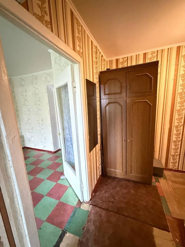 For Sale: 2-bedroom apartment in Zakhidny.