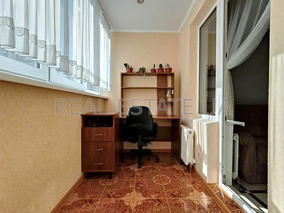 Квартира. Київ, Урлівська вул.