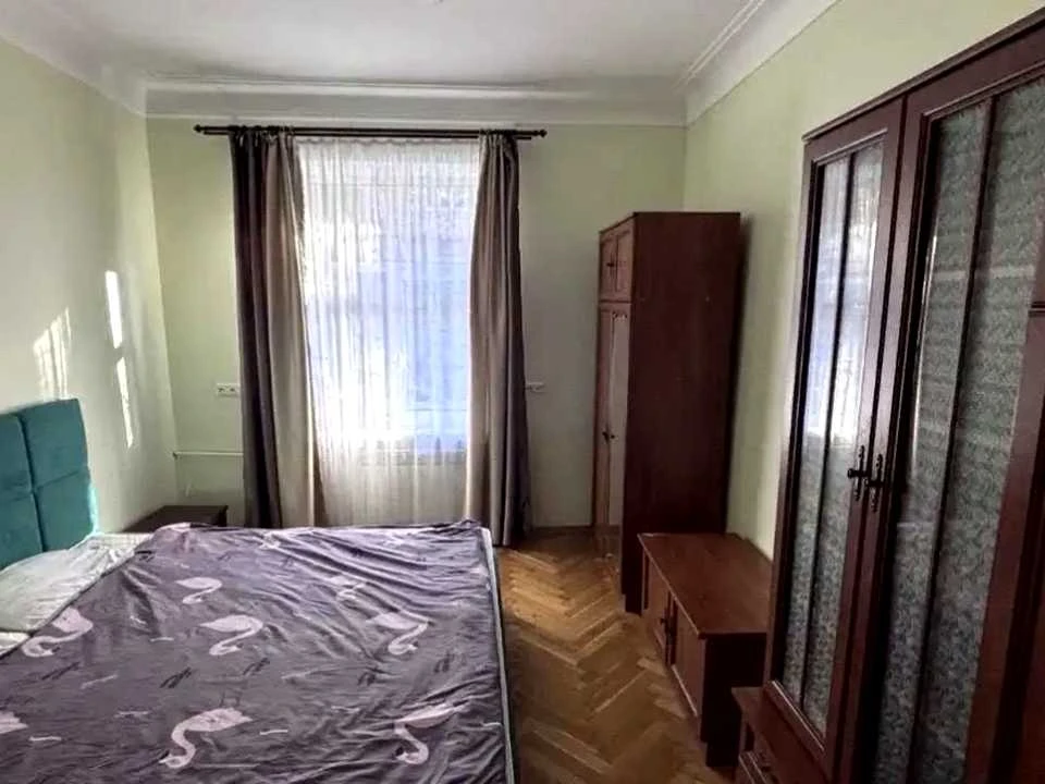 Квартира. Київ, Професора Підвисоцького вул.