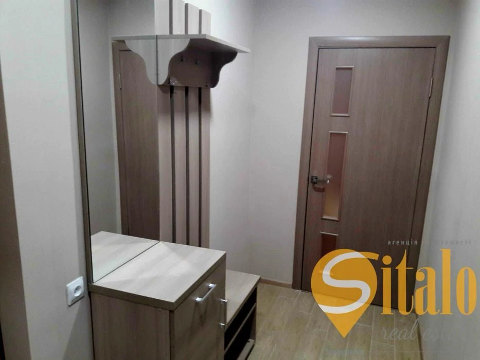 Продаж 2-х кімн. квартири вул. Запорізька район Сіті Молла(0