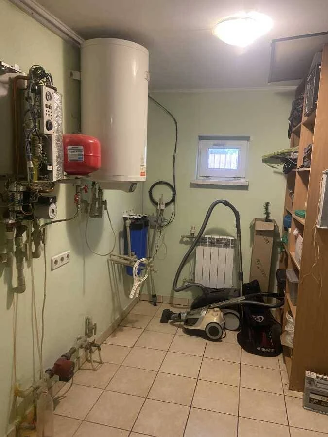 Продам 5-к дачу Київ, Оболонський, 8-а лінія вул, 16
