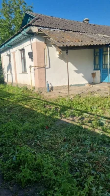 Будинок у селі Гречана старосинявський н-р
