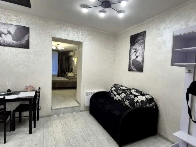 Apartment. Nina Stratokoy, 3rd Street, Odessa