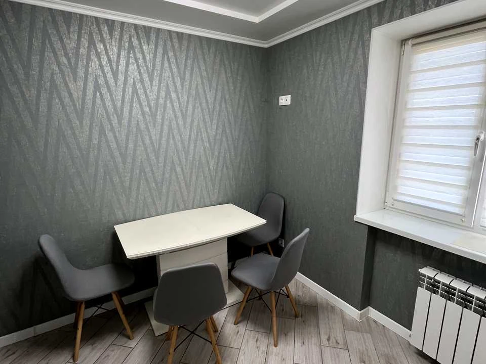 Apartment. Zinkiv Street, Poltava