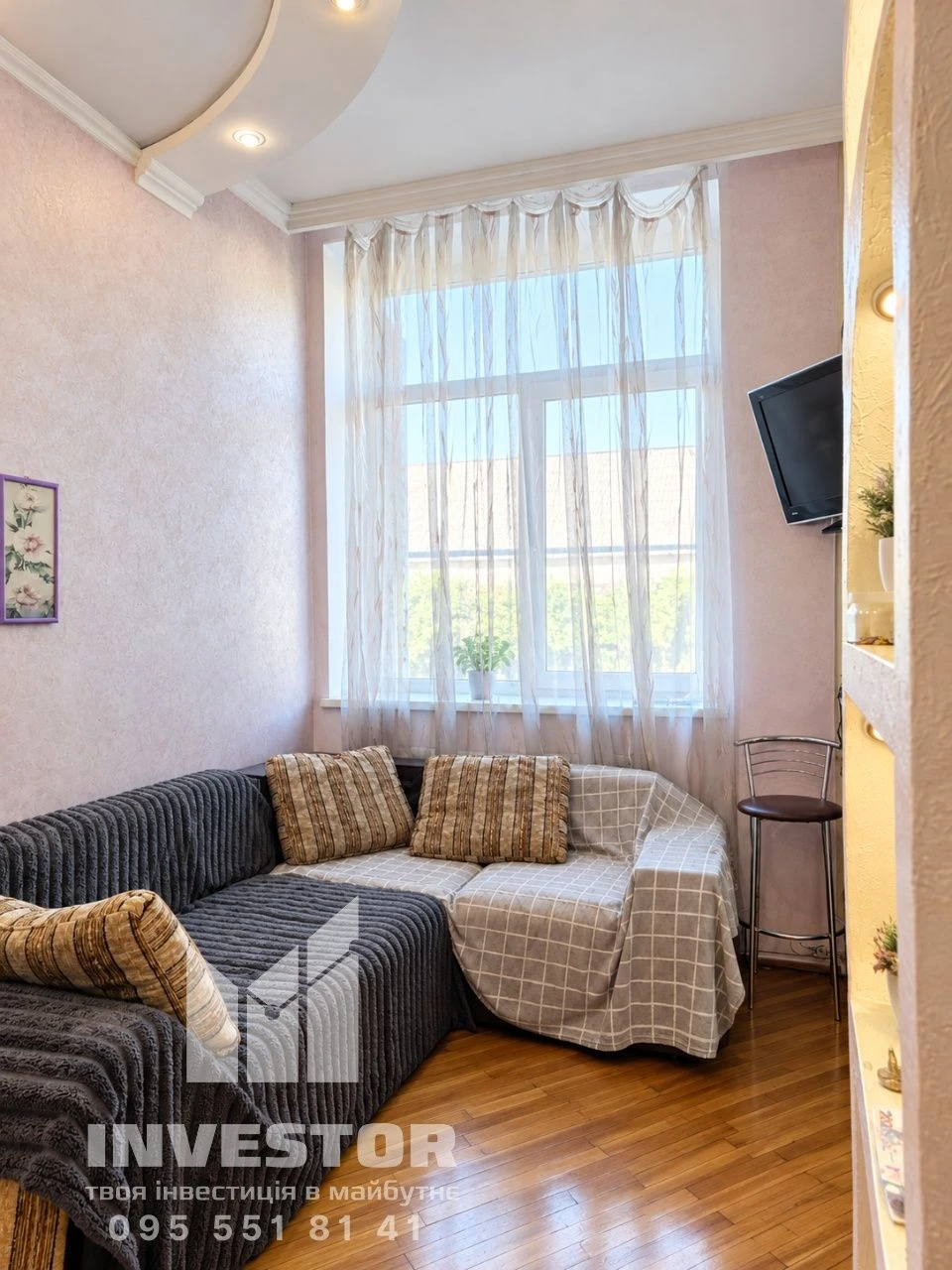 Продаж 2-кімнатного житла, вул. Кочубея