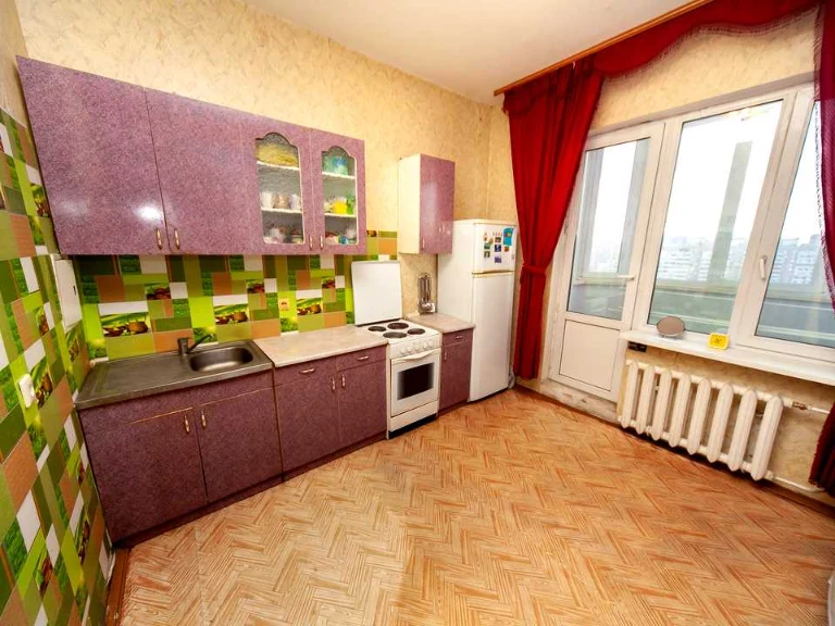 Apartment. Kyiv, Vulytsia