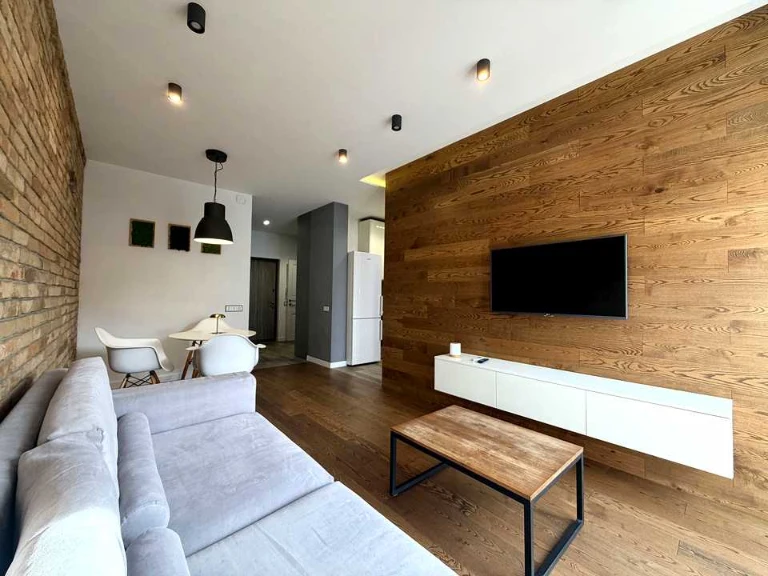 Apartment. Regerenatorna St.