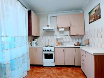 Квартира. Київ, Автозаводська вул.