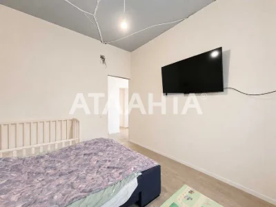 2-комнатная квартира на Бугаевской в новом доме, подходы