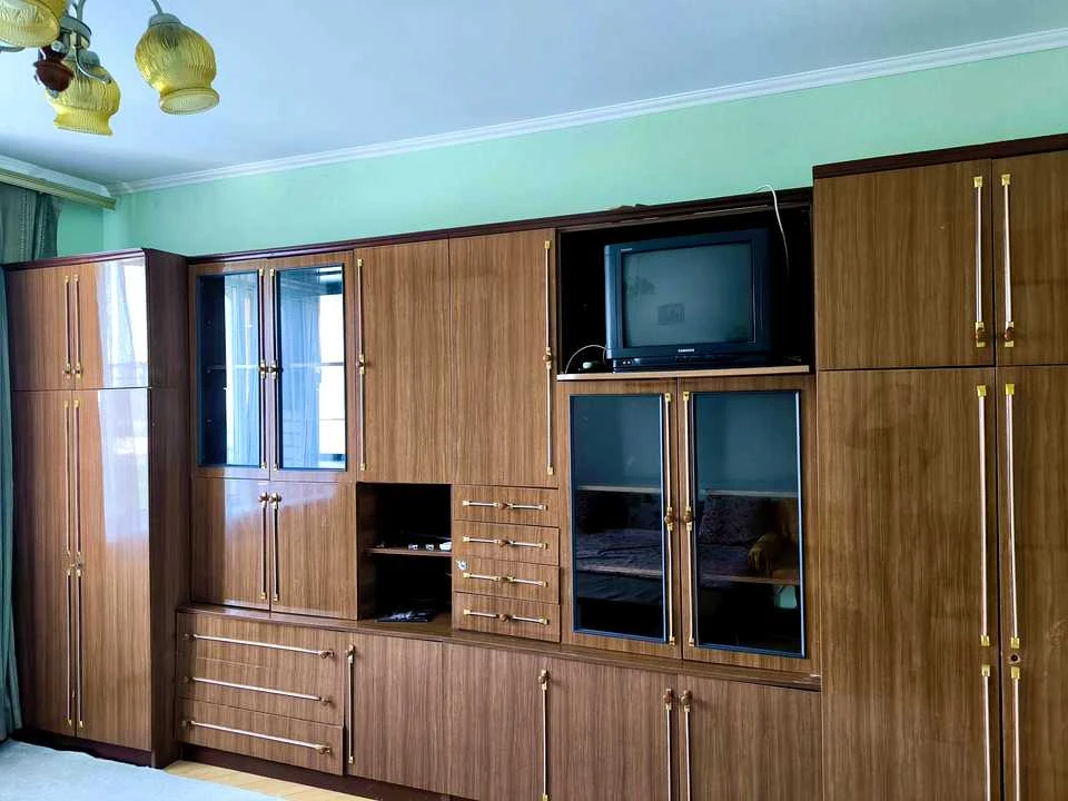 Квартира. Киев, Староводницкая улица