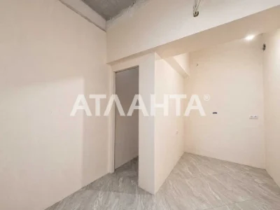 2-комнатная квартира на Бугаевской в новом доме, подходы