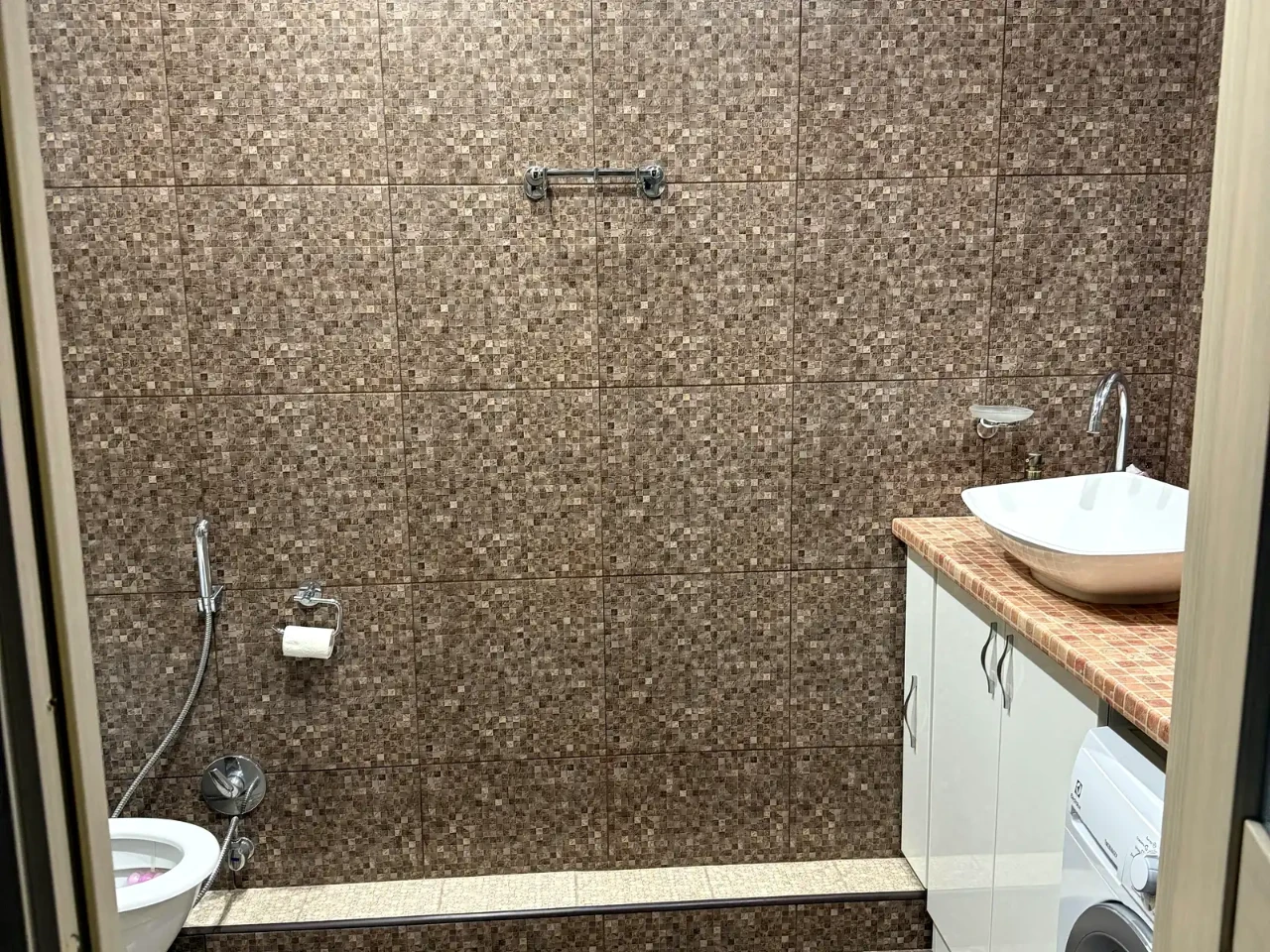 Apartment for rent, 1-bedroom, 43 sq m, 5th floor/9 floors.