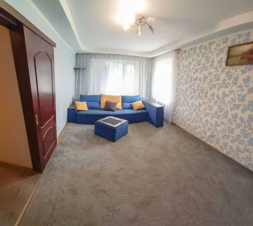 Продам 2-к квартиру Київ, Святошинський, Зодчих вул, 16