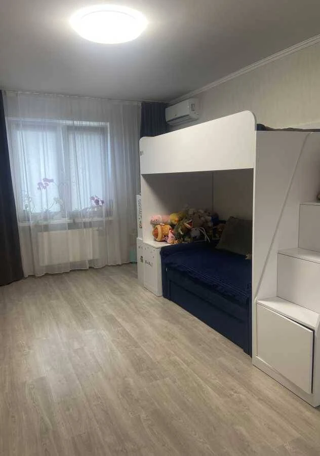 Продається 2-кімнатна квартира, Київ, Оболонський район, Балтійський проспект, 5