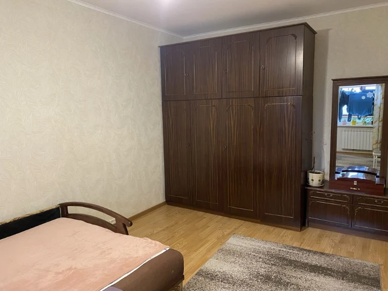 NO COMMISSION! Two-bedroom apartment for sale in Troeshchina