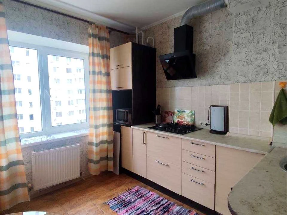 Квартира. Одесса, проспект Небесной сотни