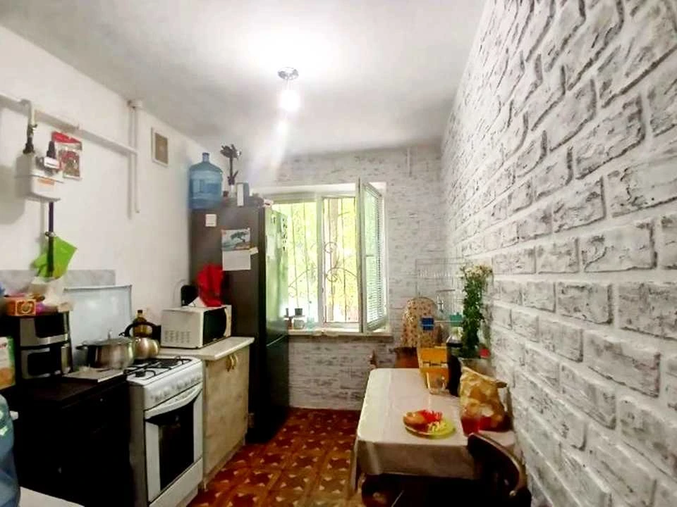 Квартира. Миколаїв, проспект Центральний, ріг 3 Слобідській.