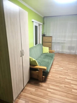 Продажа двухкомнатной квартиры на втором этаже. Проспект