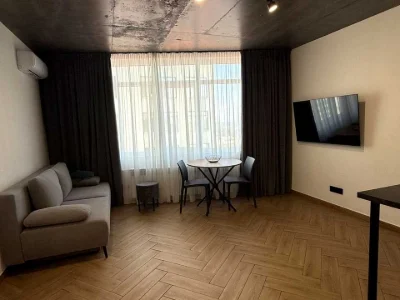 Apartment. Brothers Chibineyev Street, Kyiv