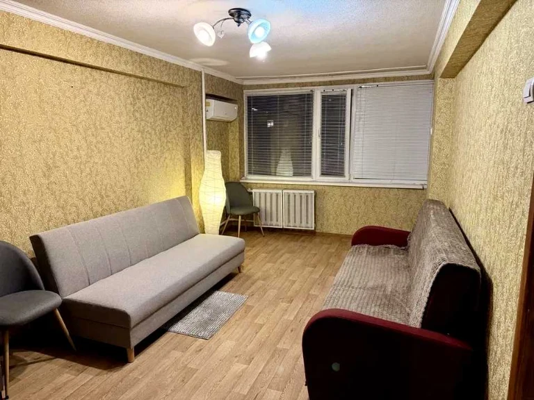 Apartment. Kyiv, Velika Vasylyvs'ka Street