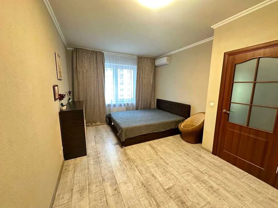 Apartment. Sofiya Rusova Street, Kyiv