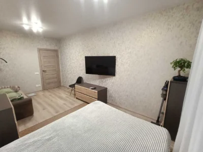 Rent 1-bedroom apartment (42 sq.m) in Kyiv, Obolonskyi district