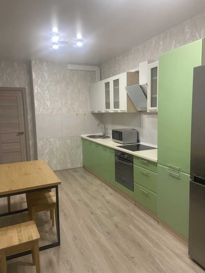 Rent 1-bedroom apartment (42 sq.m) in Kyiv, Obolonskyi district