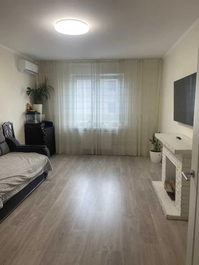 For Sale: 2-bedroom apartment (72.7 sq m) in Kyiv, Obolon district