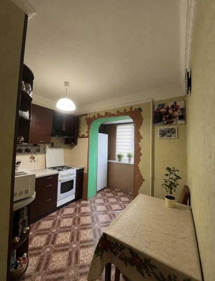 Продається однокімнатна квартира (35 м²) в Києві, Оболонський район