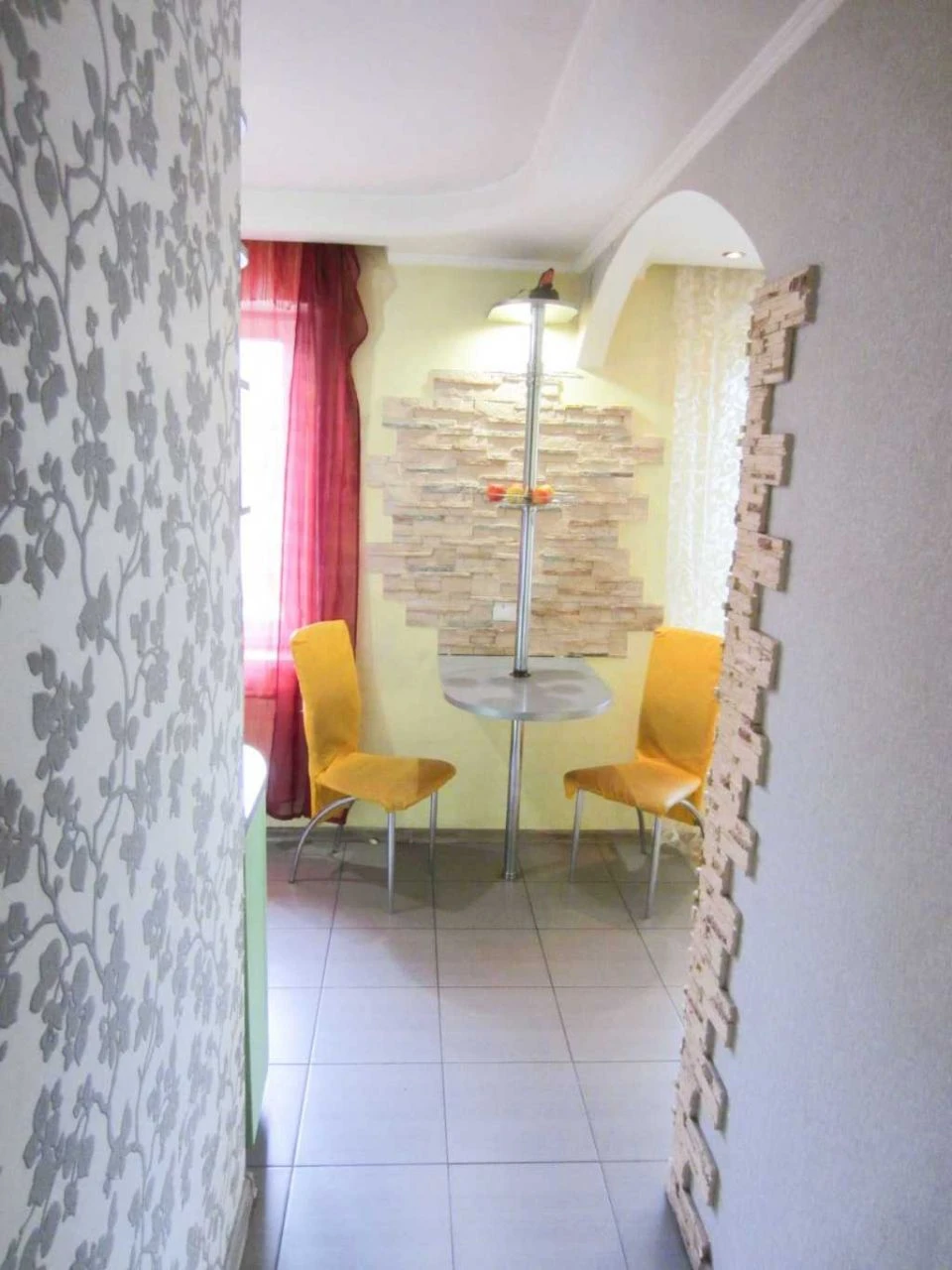 For Sale: 2-bedroom apartment (46 sq m) in Kyiv, Sviatoshin district