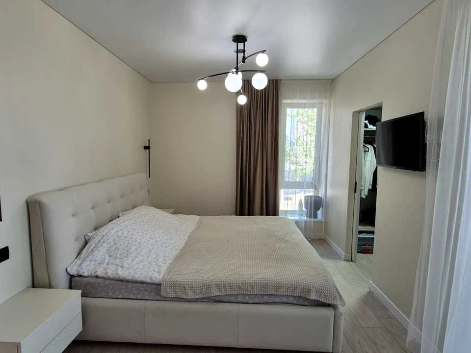Apartment. Ivano-Frankivsk, Juliana Pelechа Street