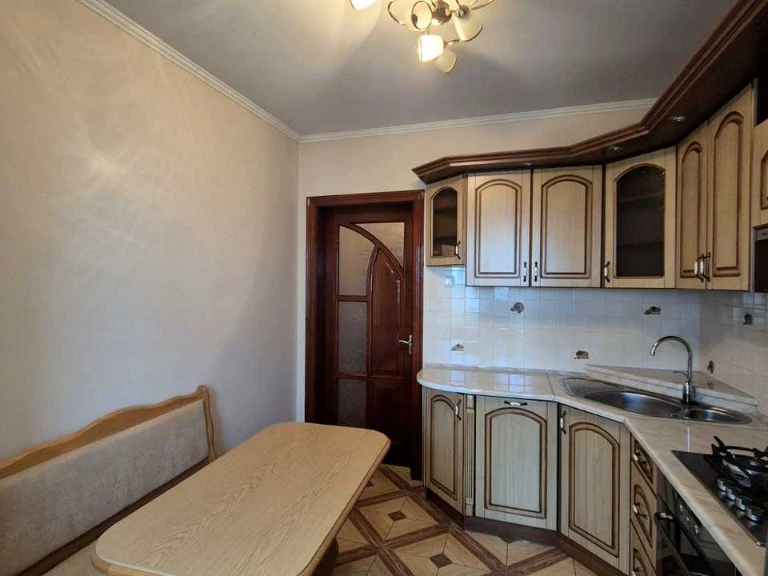 Квартира. Івано-Франківськ, вулиця Горбачевського