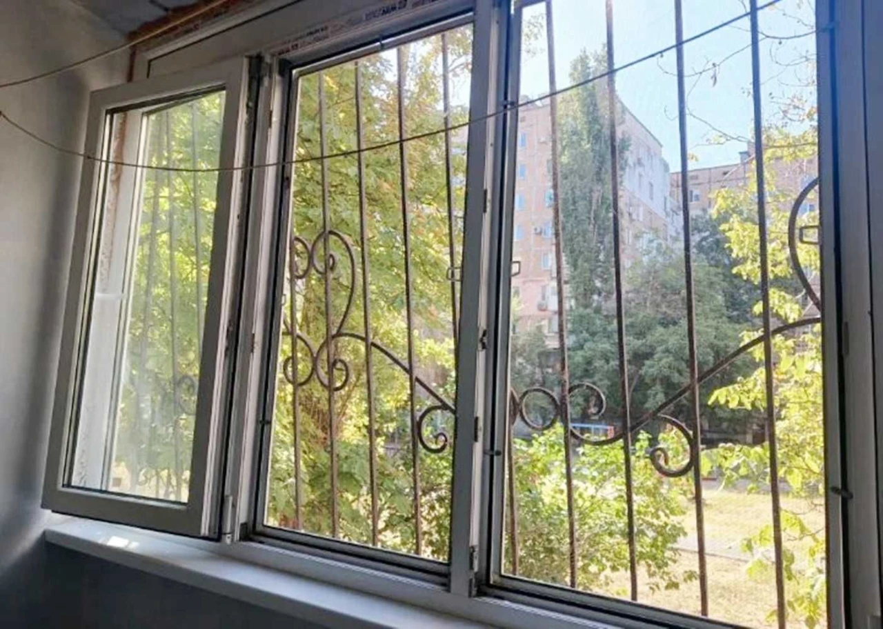 FOR SALE 2-bedroom apartment on Kolyadznii (3 Slobidska - Central)