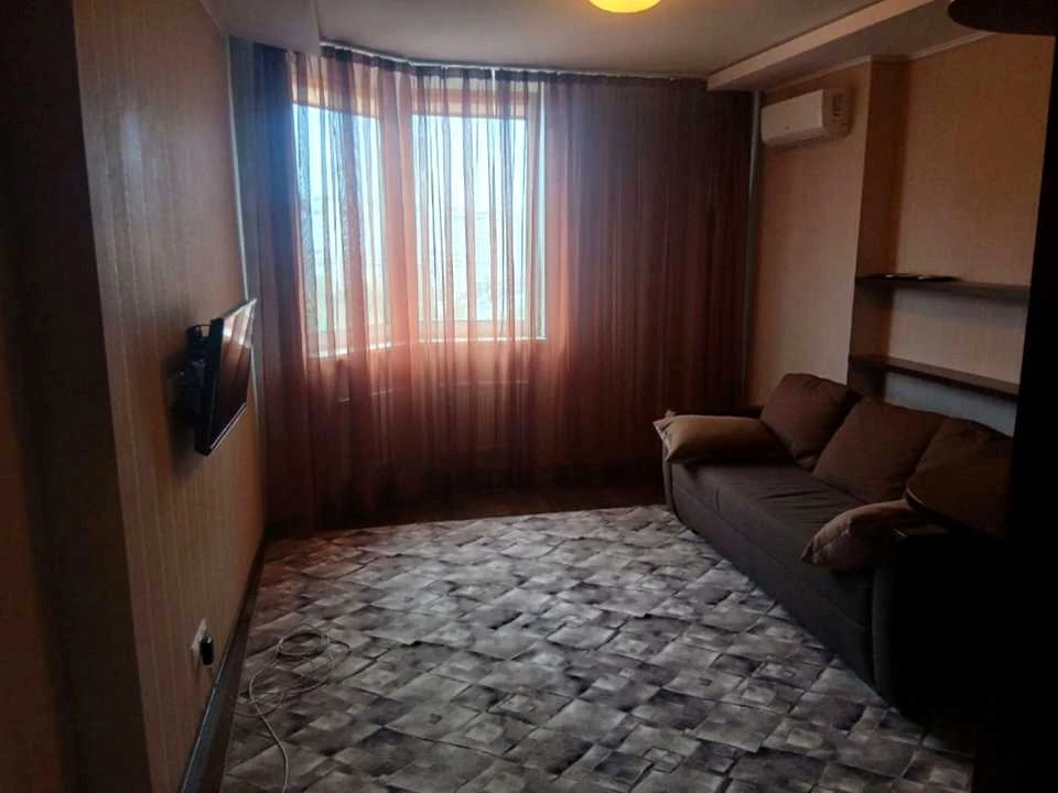 Apartment. Stepan Rudnicky Street, Kyiv