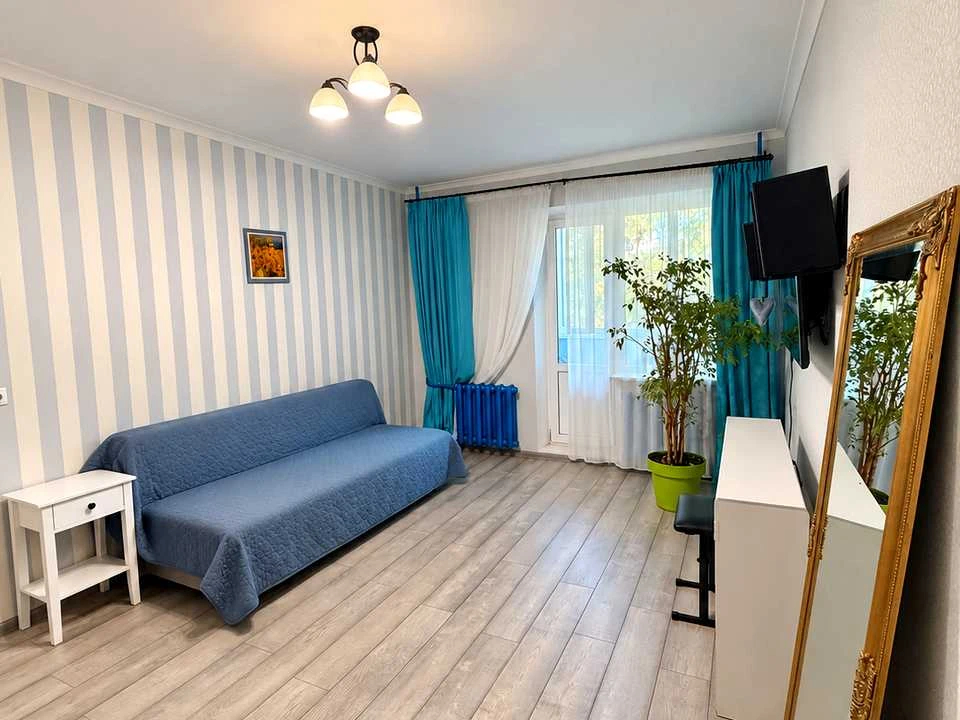 Квартира. вулиця Олени Пчілки, Київ