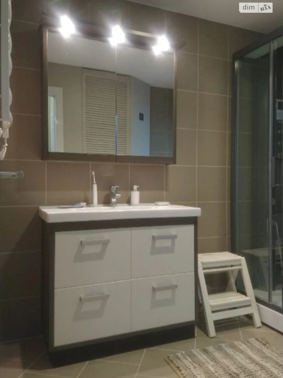 Long-Term Rental Apartment, Solomyansky