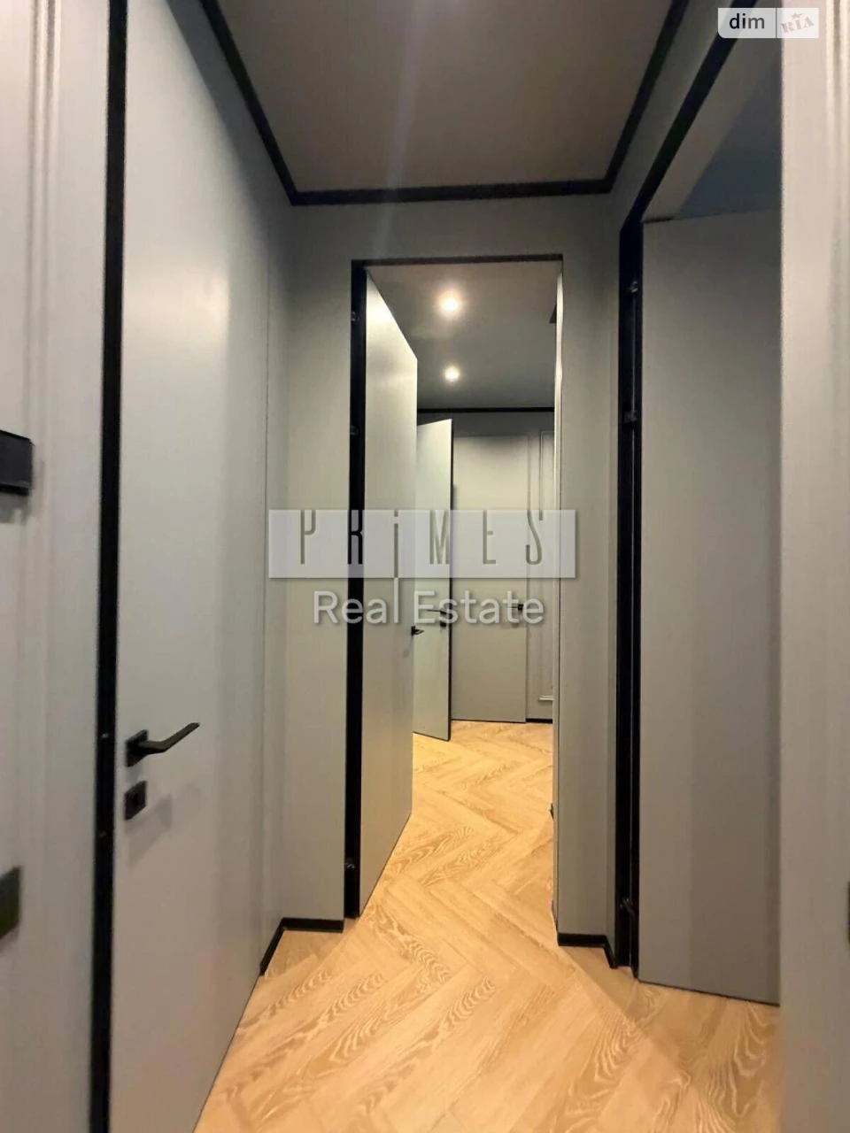 Apartment for Sale in Taryan Towers, Pecerск