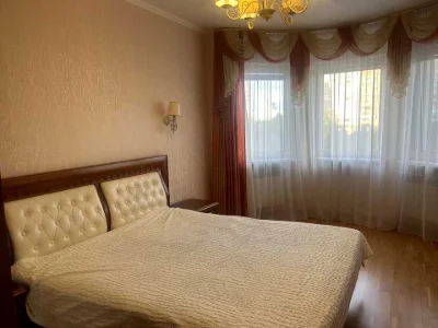 Квартира. Київ, Харківське шосе