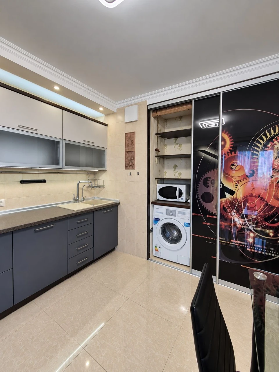 3-bedroom apartment 107 sq m. District of City Park.