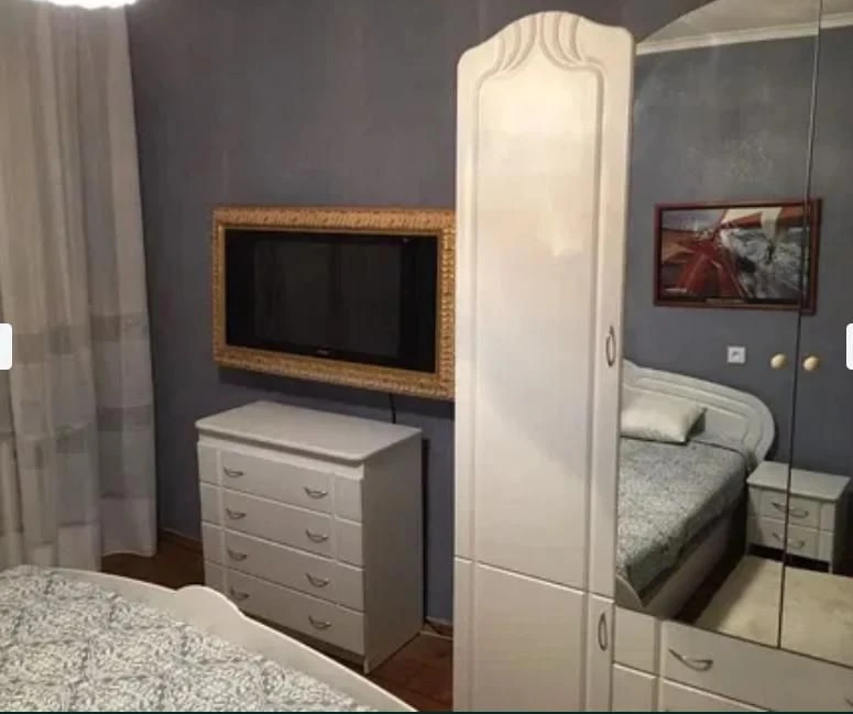 3 rooms for sale on Lustdorfskyy street, area of Tolstoi