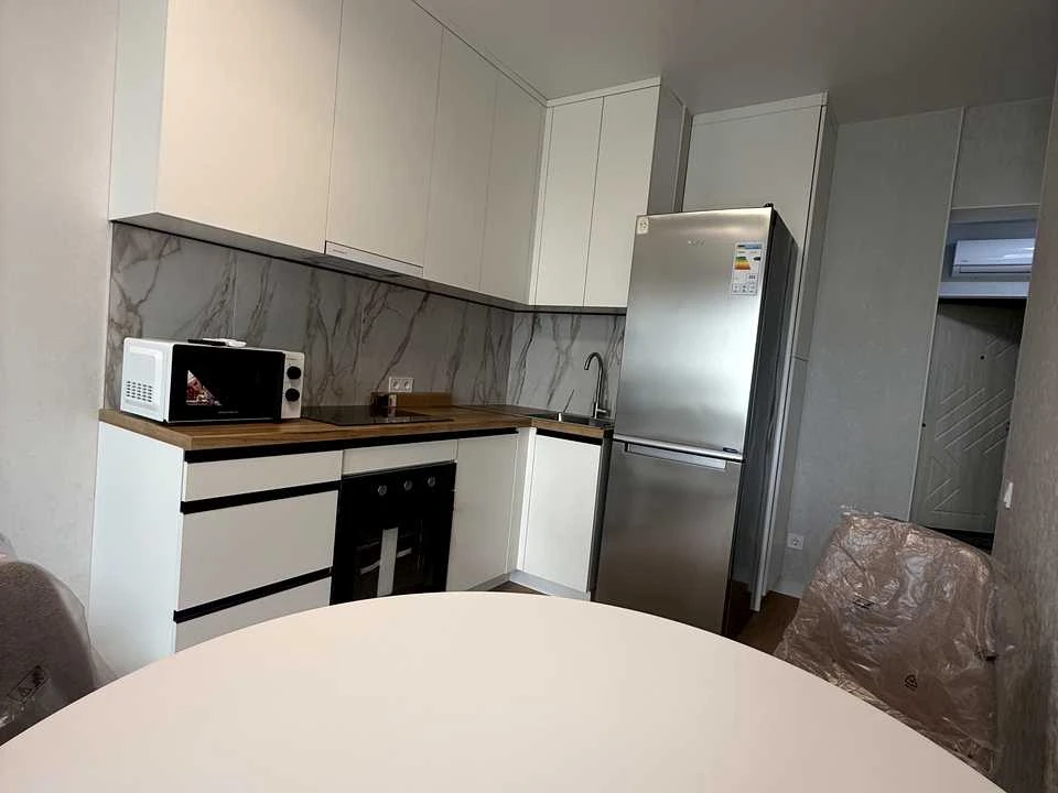 Apartment. Odesa, Kovalevsky uzviz