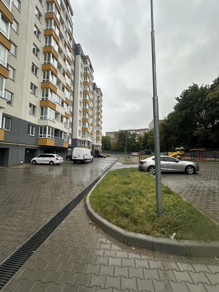 Срочно продаю однокомнатную квартиру 46 м²