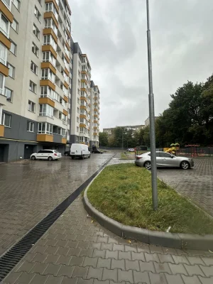 Срочно продаю однокомнатную квартиру 46 м²