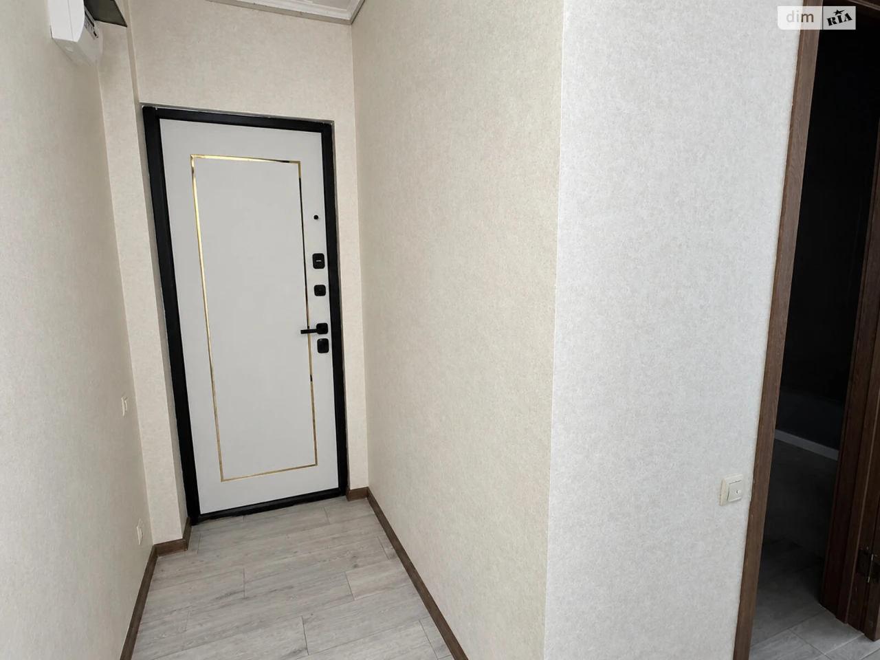Sale Apartment Central