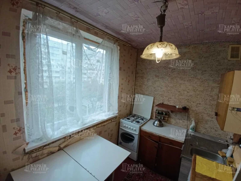 19m 3 квартира єВідновлення метро Индустриальная Роганский Г