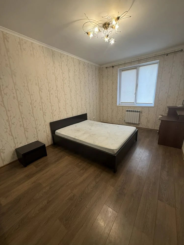Продаж 1-кімнатної квартири в м. Ужгород, вулиця Вишнева, газ