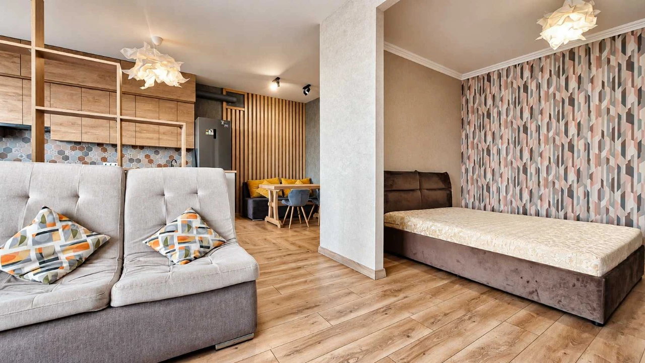 Apartment for sale in the Lake Land residential complex with a view of the Basov Kut lake.